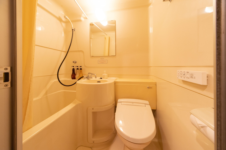 Bathroom 5, Kagura White Horse Inn, Minamiuonuma