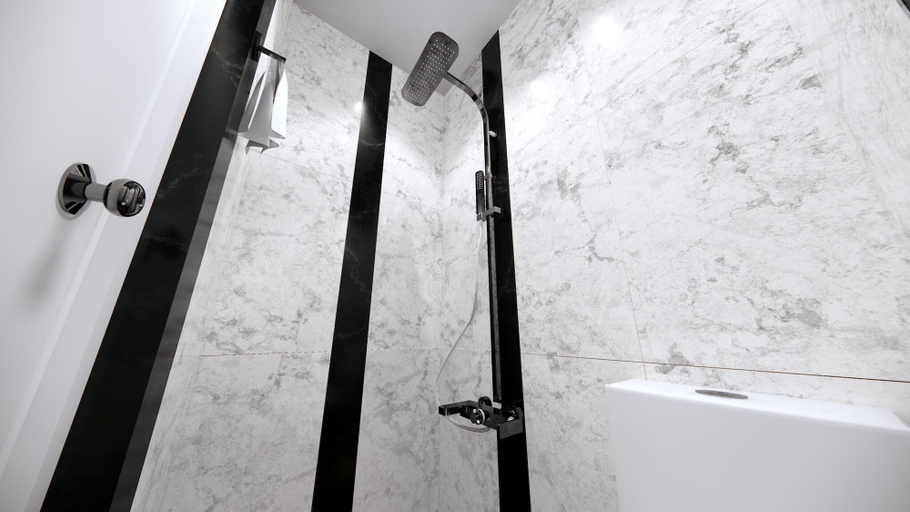 Bathroom 5, Maine City Residences Leveriza, Pasay City