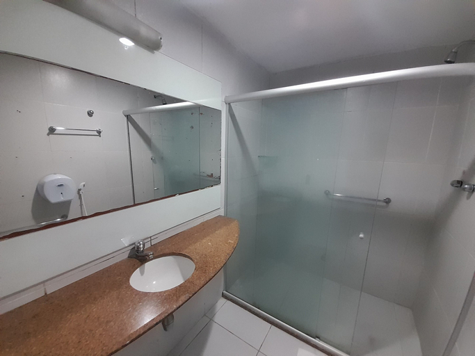 Bathroom 4, Miramar Victory, João Pessoa