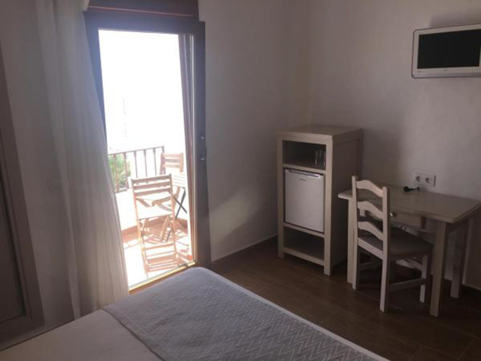 Bedroom 4, Hotel Almadrabeta, Cádiz