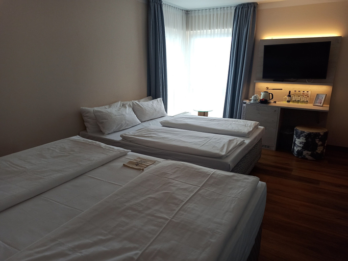 Bedroom 4, Safranberg Hotel & Sauna, Ulm