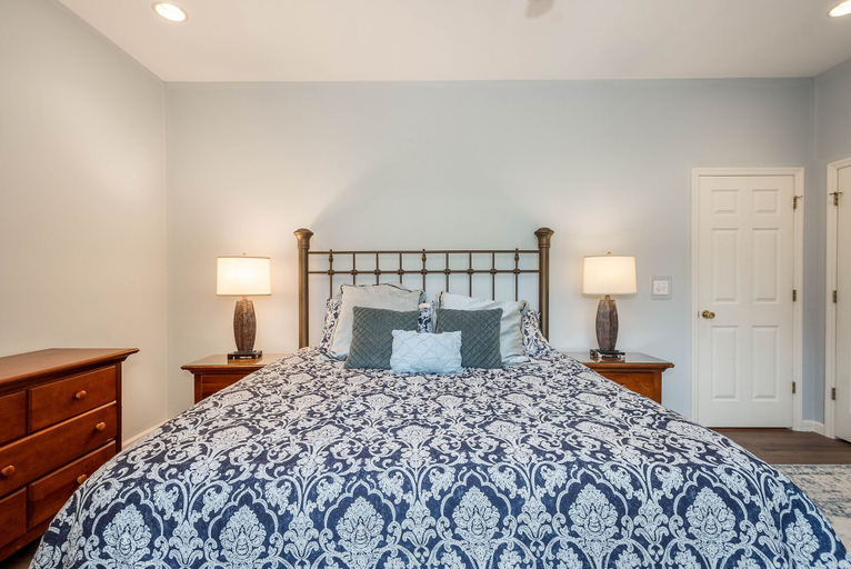 Bedroom 3, Taylor Made, Garrett