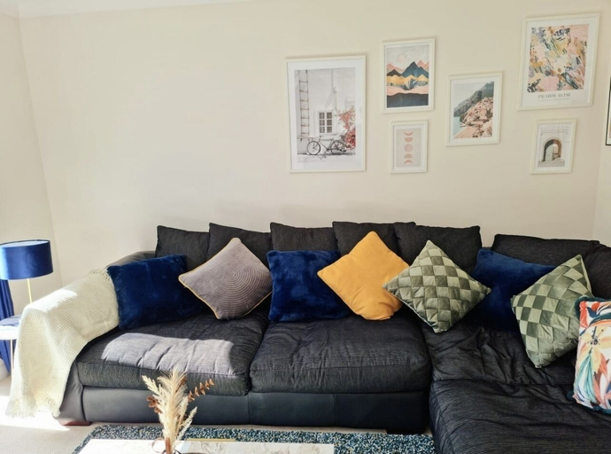Others 5, Boutique 3-bed Home with Free Parking in Glasgow, East Renfrewshire