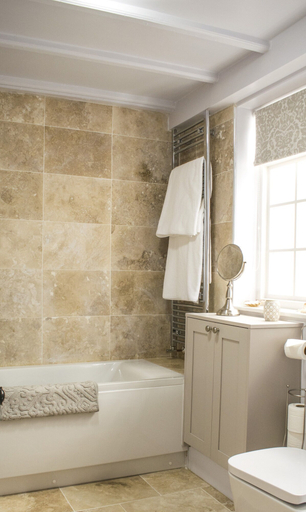 Bathroom 3, The White Horse & Griffin, North Yorkshire