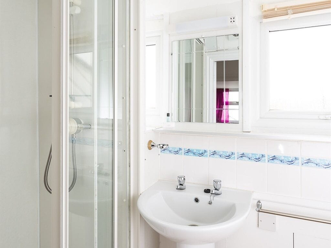 Bathroom 5, Beach House, Cornwall