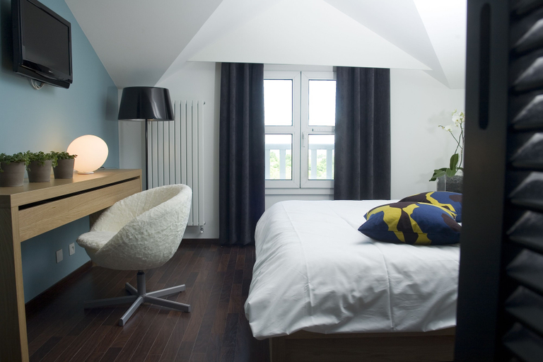 Bedroom 3, Hôtel du Golf, Loire