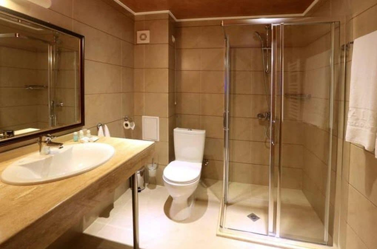 Bathroom 5, Royal Park Hotel & Apartments, Bansko