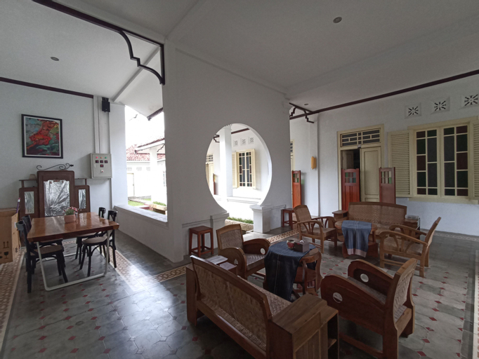 Others 5, Mruyung Guest House Kota Lama Banyumas Mitra RedDoorz, Banyumas