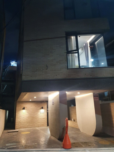 Others 5, Hao Guesthouse, Mapo