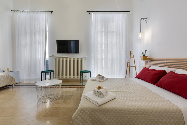 Bedroom 3, 3141 B&b Incentro Comfort Suite - Central Suite by Barbarhouse, Lecce