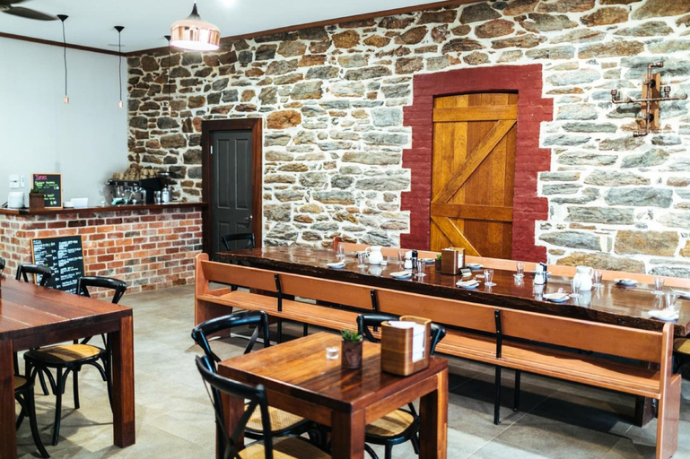 Food & Drinks 5, Broken Hill Outback Resort, Unincorp. Far West