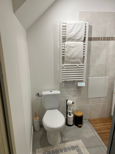 Bathroom 3, Vibes Spa, Val-de-Marne