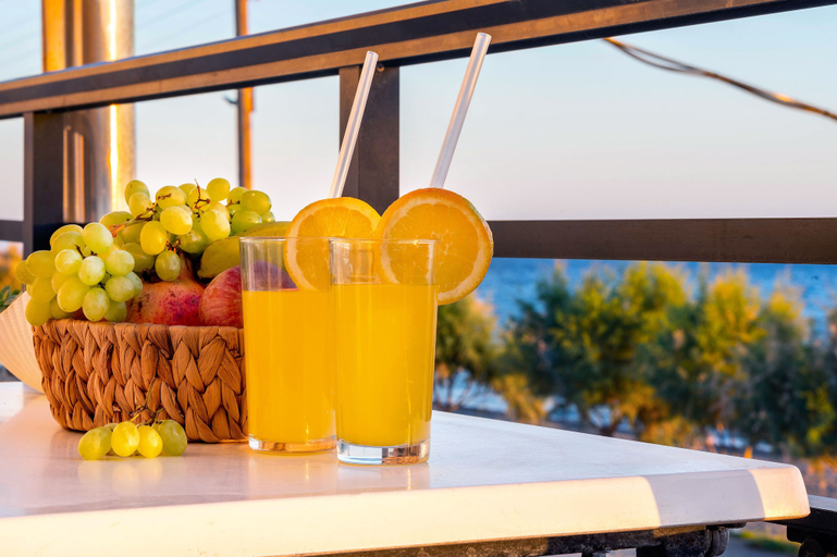 Food & Drinks 4, Soso's Apartments, Crete