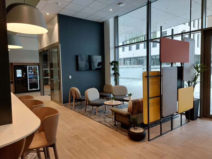 Food & Drinks 5, B&B HOTEL Dijon Valmy Toison d'Or, Côte-d'Or