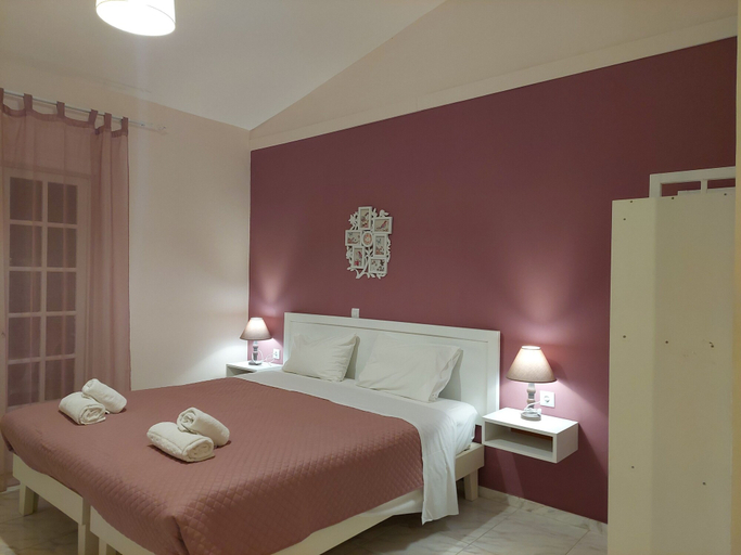 Bedroom 4, Amelia's Garden, Ionian Islands