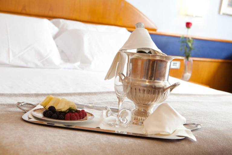 Food & Drinks 5, Hotel Agumar Atocha, Madrid