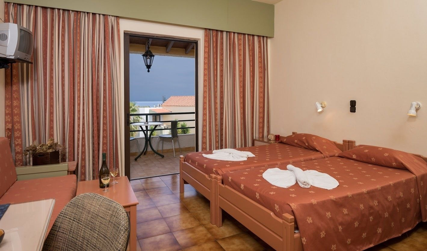 Bedroom 5, Nireas Hotel, Crete