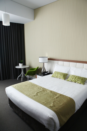 Bedroom 2, Walkers Arms Hotel, Adelaide