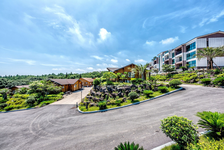 Exterior & Views 2, Jeju I've Resort, Seogwipo