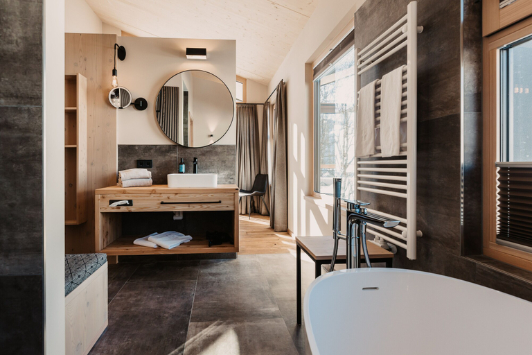 Bathroom 4, Hofgut Wagrain – Apartment & Lifestyle Resort, Sankt Johann im Pongau