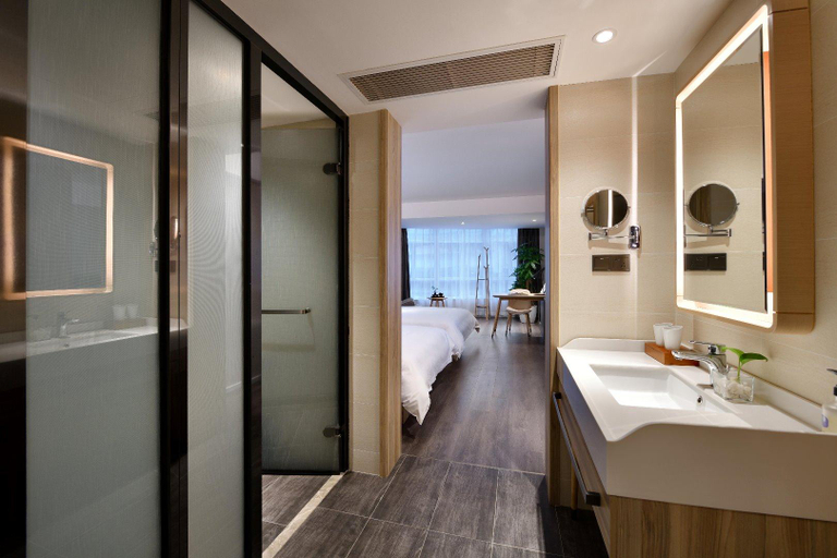Bathroom 4, Hanting Premium Hotel Chengdu Shuhan Road East Metro Station, Chengdu