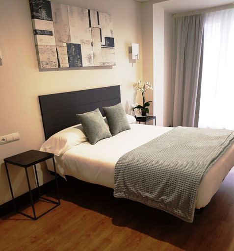 Bedroom 4, Hotel Malecón, Ourense