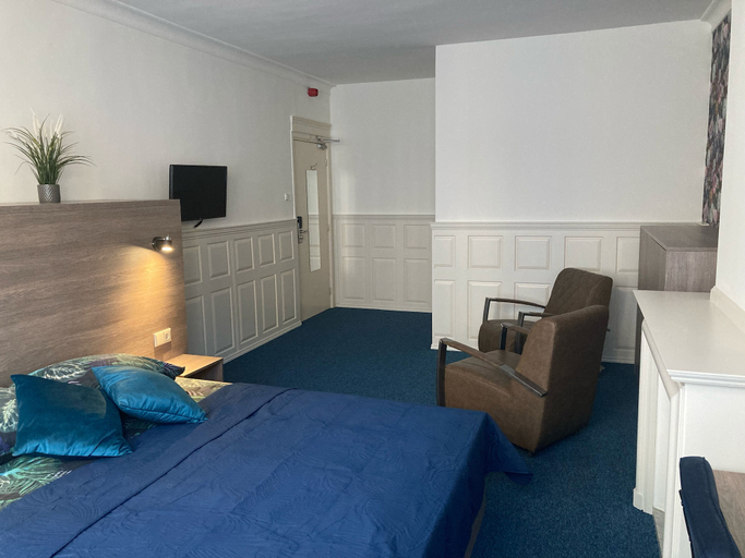 Bedroom 4, Hotel Poseidon Scheveningen, The Hague