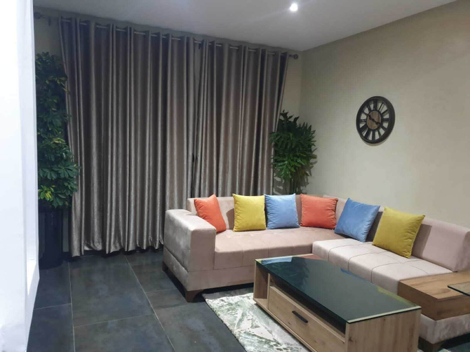 Others 4, Chalet Asmoun 2, Sefrou