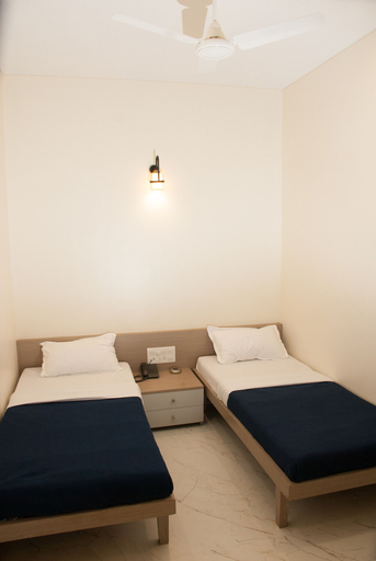 Bedroom 3, City Hotel, Mumbai City