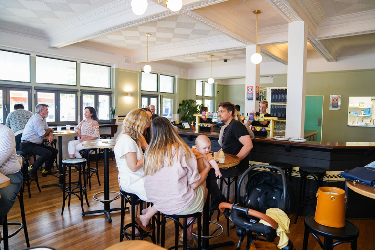 Food & Drinks 4, The Young Street Hotel, Newcastle - Inner City
