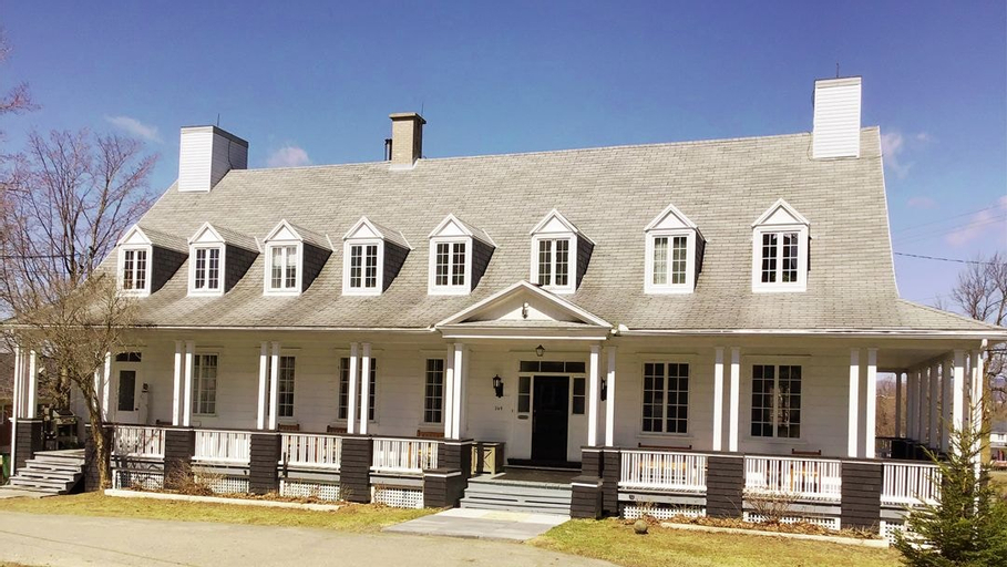 Exterior & Views 2, Le Vieux Presbytère, Bellechasse