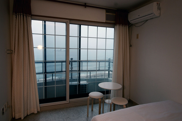 Others 3, Habeach Pension, Goseong