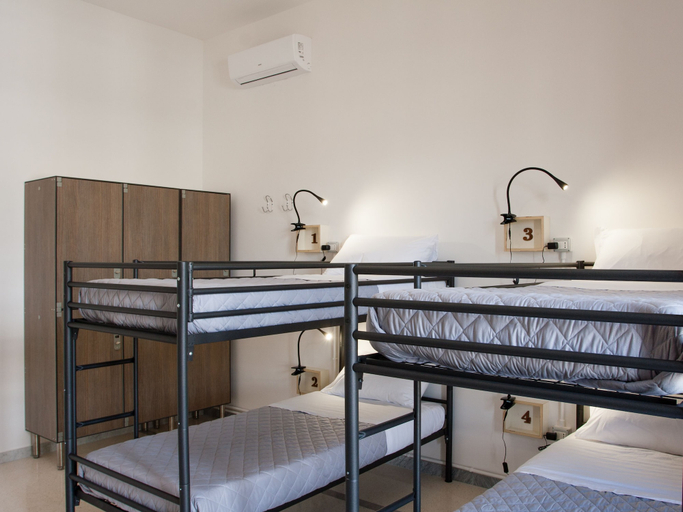 Bedroom 4, Lobby Collective Hostel, Lecce