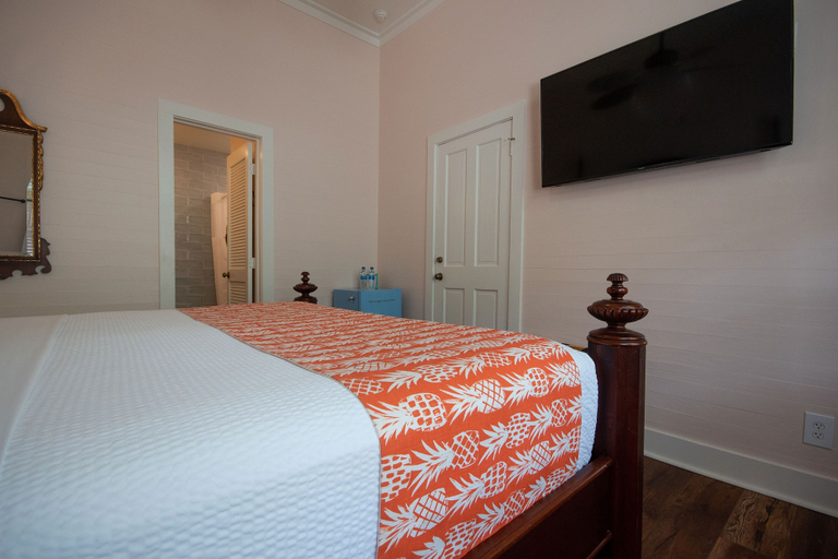 Bedroom 2, The Porch on Frances Inn, Monroe