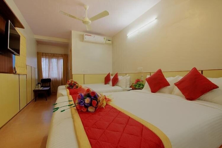 Bedroom 2, Hotel Sai Vishram, Bangalore