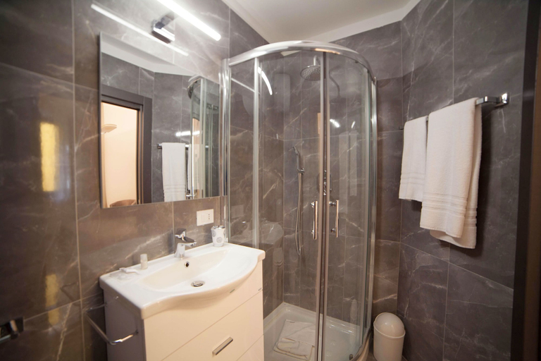 Bathroom 4, IMHOME - Cadorna House, Milano
