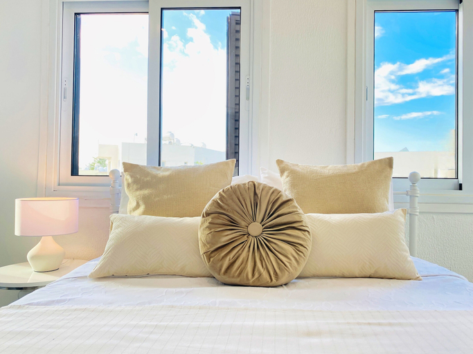 Bedroom 2, Phaedrus Living Luxury Flat Lighthouse75