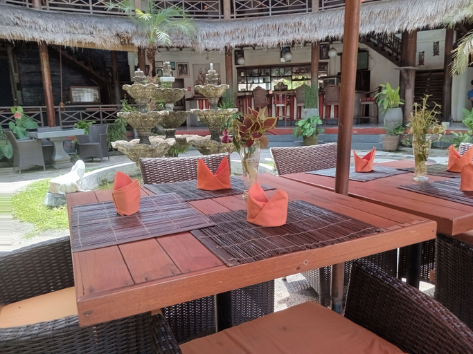 Food & Drinks 4, Taman Unique Hotel Senggigi, Lombok