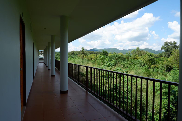 Others 3, Commonwealth Hotel and Resort, Suan Phung
