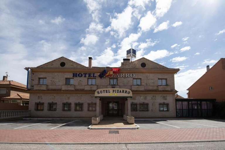 Exterior & Views 2, Hotel Pizarro, Madrid