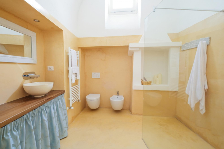 Bathroom 5, Palazzo Santa Caterina -una Volta, Lecce