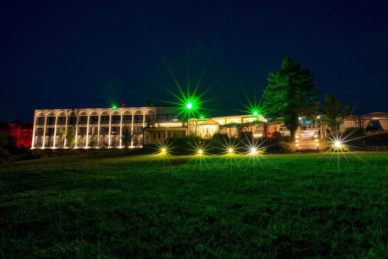 Exterior & Views 2, Park Hotel RAYA Garden, Veliko Tarnovo