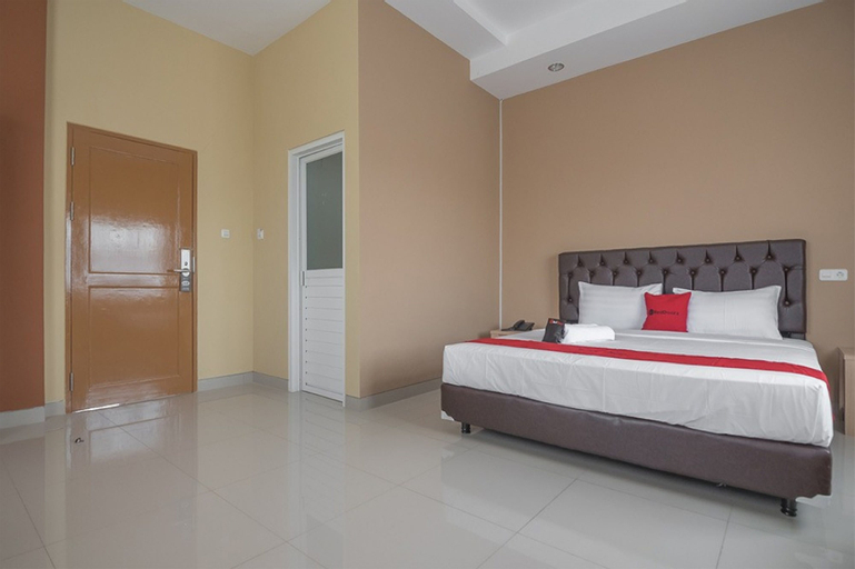 Bedroom 25