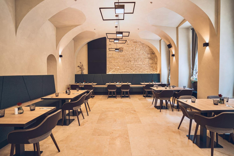 Food & Drinks 5, Hotel CUBE Prague, Praha 1