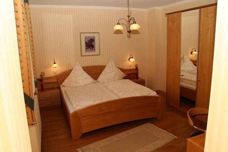 Bedroom 3, Hotel Restaurant Haus Waldesruh, Rhein-Hunsrück-Kreis