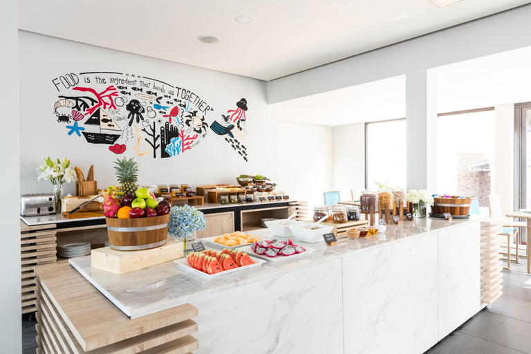 Food & Drinks 5, LIV Hotel Phuket Patong Beachfront, Pulau Phuket