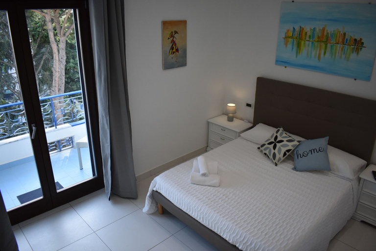 Bedroom 3, Lume art B&B, Napoli