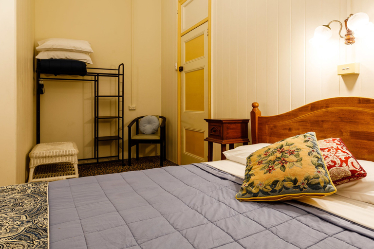 Bedroom 2, Bowen Terrace Accommodation, New Farm