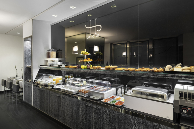 Food & Drinks 5, LHP Hotel Napoleon, Milano