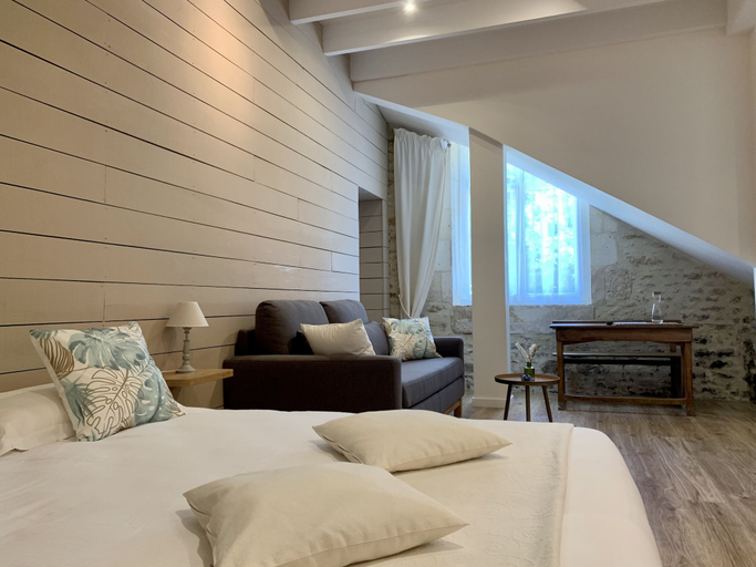 Bedroom 4, Le Clos de la Court d Aron, Vendée